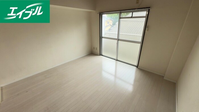 物件内観写真14　(居室)