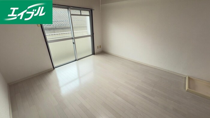 物件内観写真14　(居室)