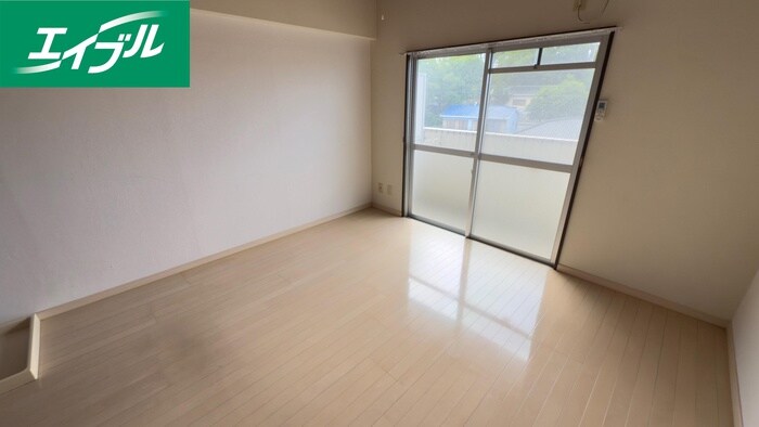 物件内観写真14　(居室)