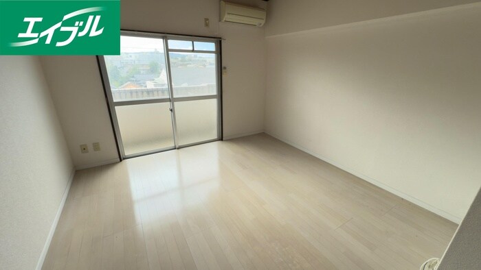 物件内観写真16　(居室)