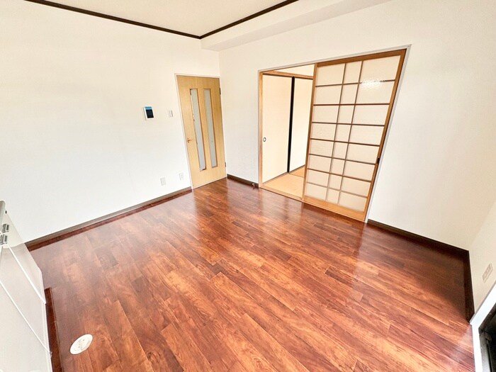 物件内観写真8　(居室)