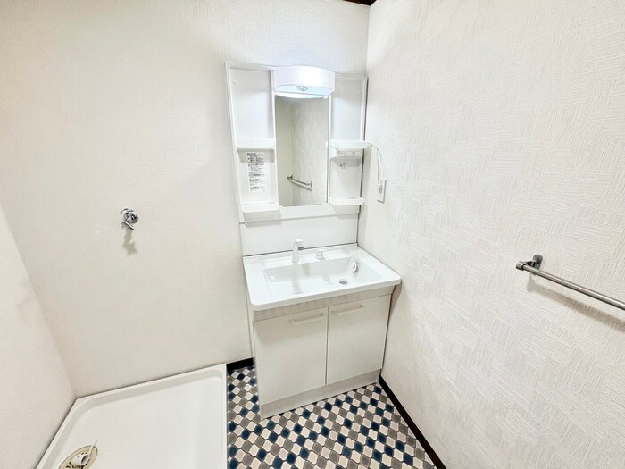 物件内観写真12　(洗面)