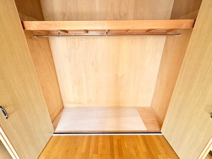 物件内観写真13　(収納)