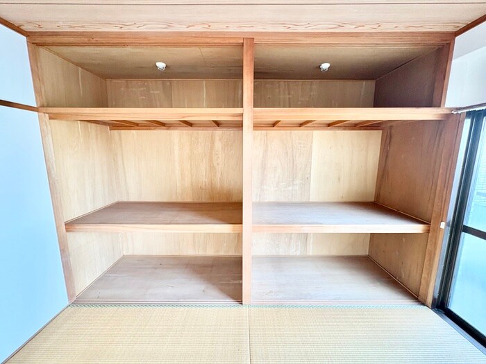 物件内観写真13　(収納)