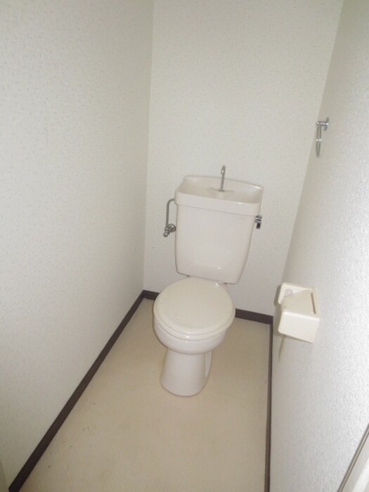 物件内観写真13　(トイレ)