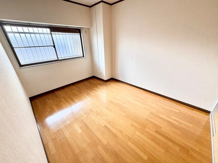 物件内観写真21　(居室)