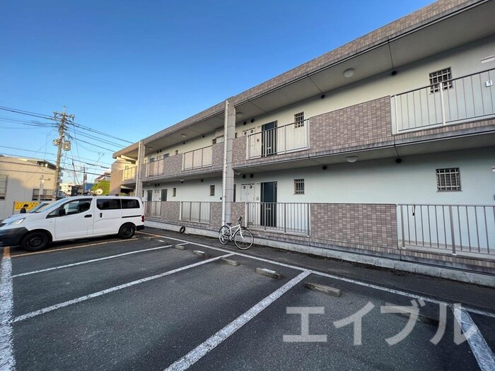 物件外観写真2　(外観写真)