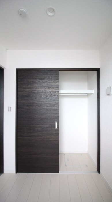 物件内観写真11　(収納)