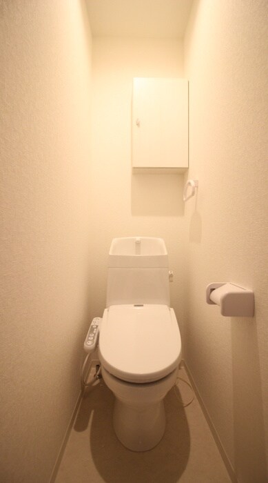 物件内観写真14　(トイレ)