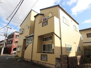 ベルクハイム外観写真