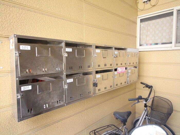 物件外観写真4　(建物設備)