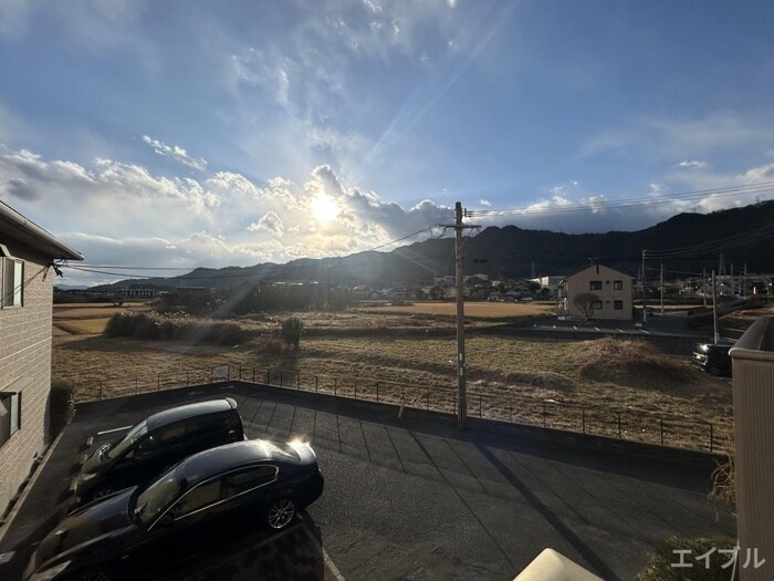 物件内観写真18　(室内からの展望)