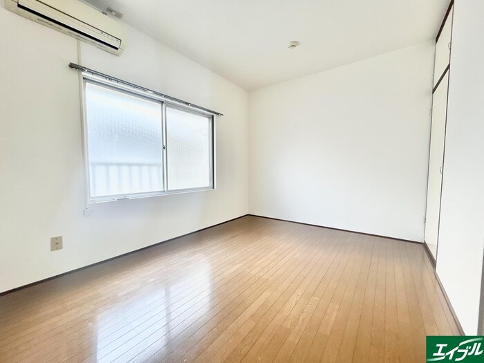 物件内観写真11　(居室)