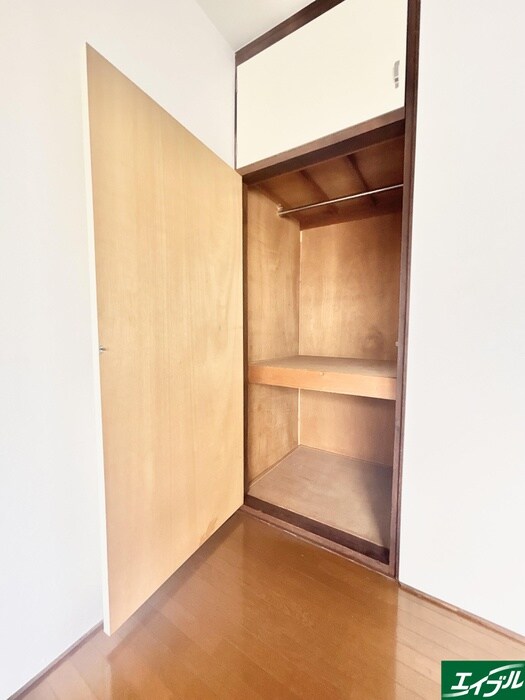 物件内観写真22　(収納)