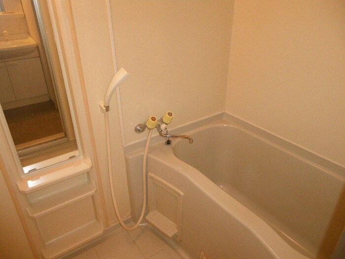 物件内観写真9　(バス／シャワールーム等)