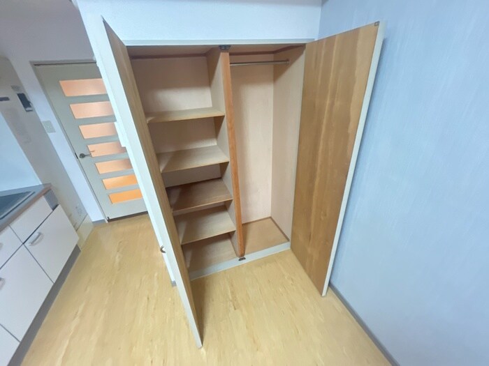 物件内観写真9　(収納)