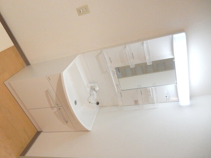 物件内観写真11　(洗面)