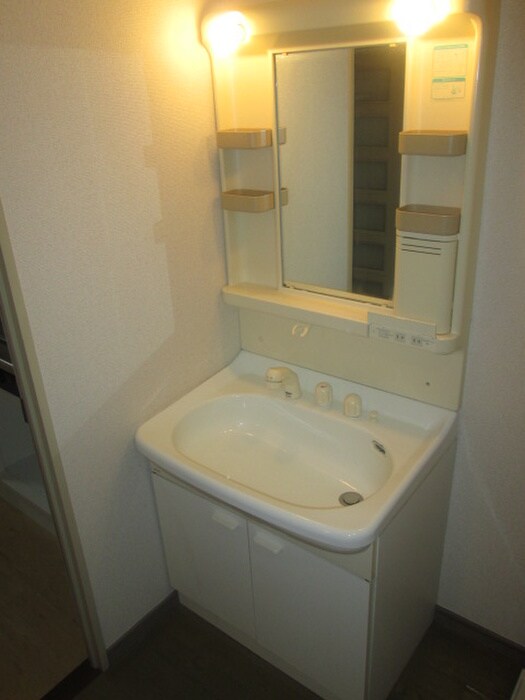 物件内観写真12　(洗面)