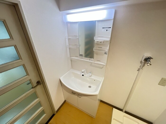 物件内観写真12　(洗面)