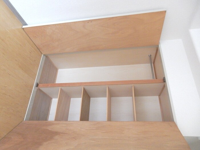 物件内観写真13　(収納)