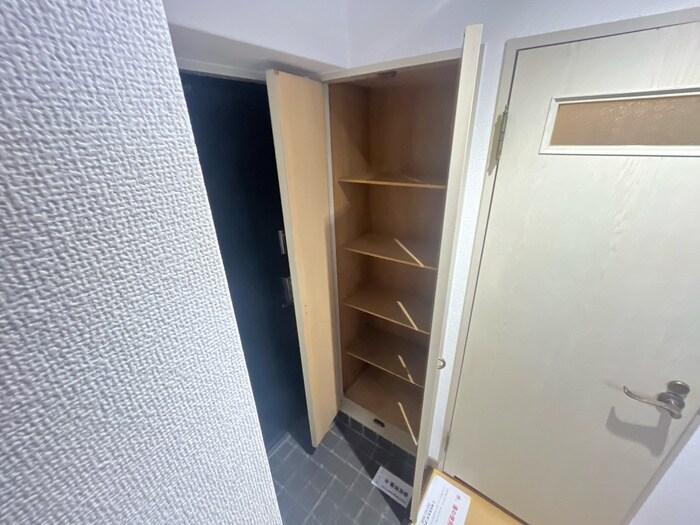 物件内観写真21　(靴箱)