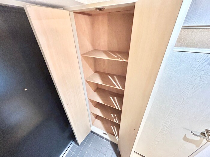 物件内観写真22　(靴箱)