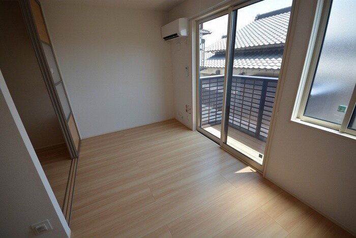 物件内観写真5　(居室)