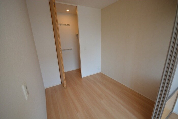 物件内観写真6　(居室)