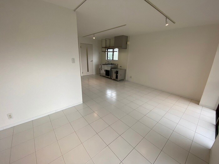 物件内観写真5　(居室)