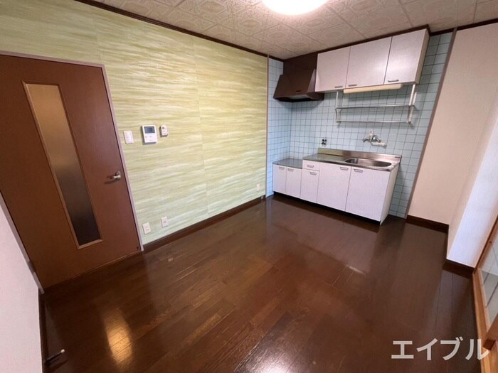 物件内観写真9　(居室)