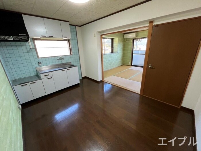 物件内観写真9　(居室)