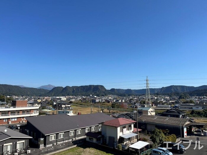 物件内観写真22　(室内からの展望)