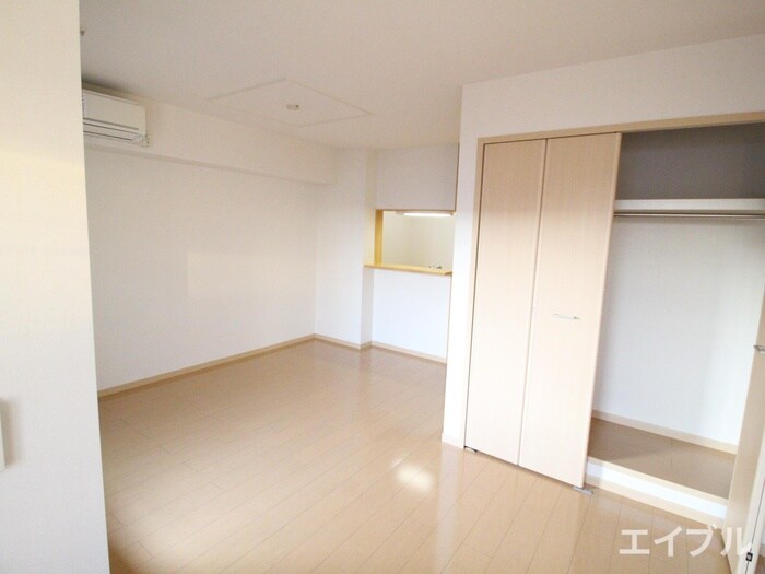 物件内観写真5　(居室)