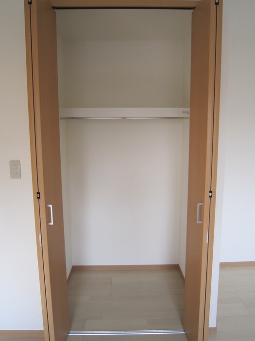 物件内観写真11　(収納)