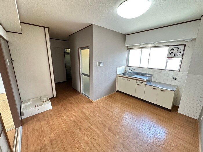 物件内観写真7　(居室)