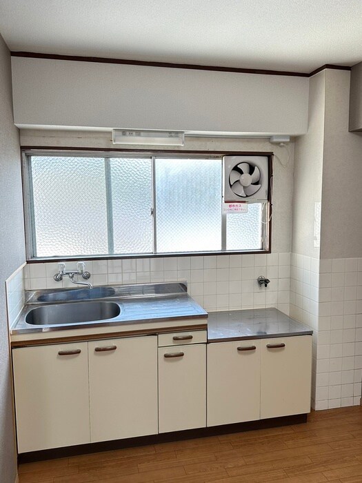 物件内観写真8　(キッチン)