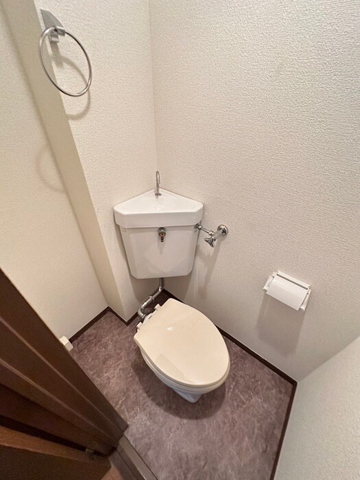 物件内観写真12　(トイレ)