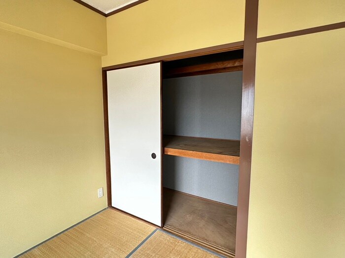 物件内観写真15　(収納)