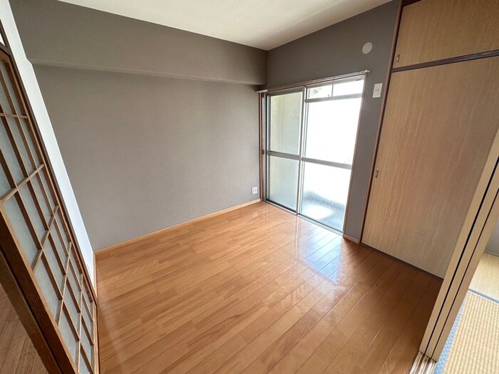 物件内観写真17　(居室)