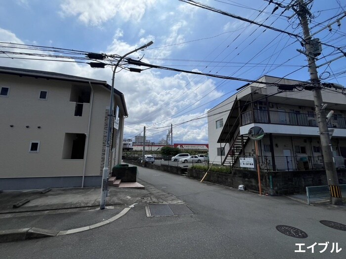 物件内観写真20　(室内からの展望)