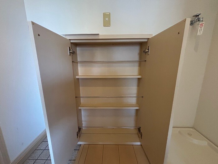 物件内観写真20　(靴箱)