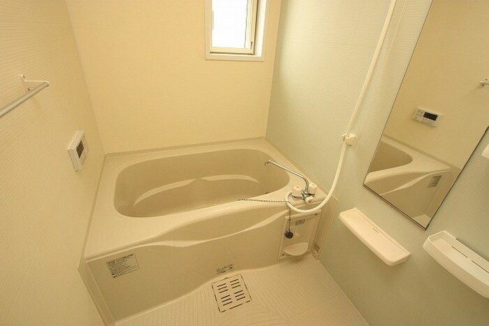 物件内観写真10　(バス／シャワールーム等)