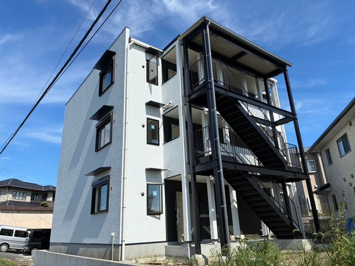 物件外観写真4　(外観写真)