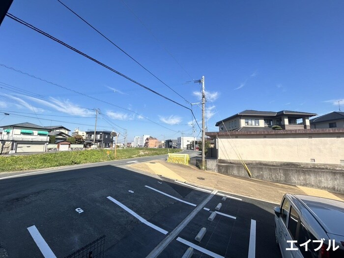 物件内観写真13　(室内からの展望)