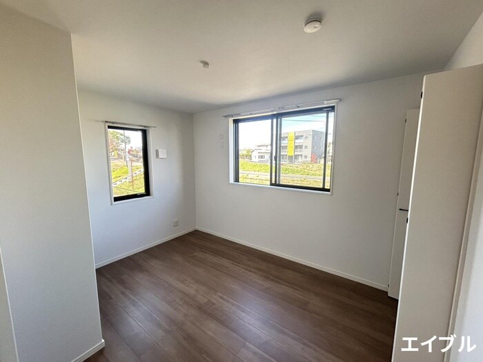 物件内観写真21　(居室)