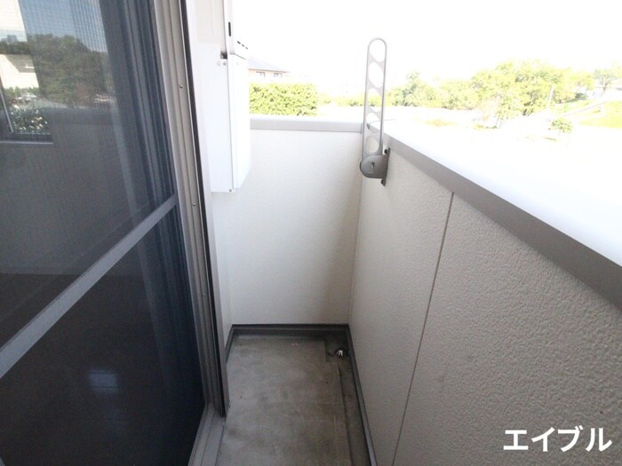 物件内観写真12　(室内からの展望)