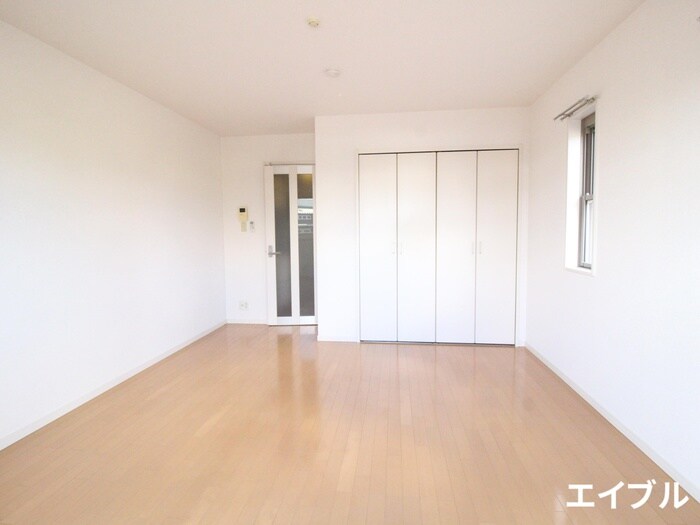 物件内観写真15　(居室)