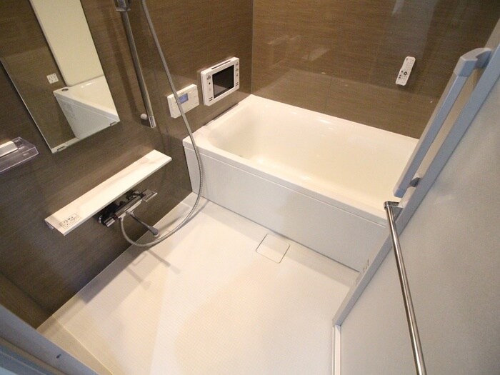 物件内観写真13　(バス／シャワールーム等)