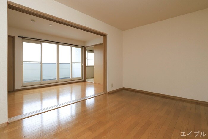 物件内観写真9　(居室)