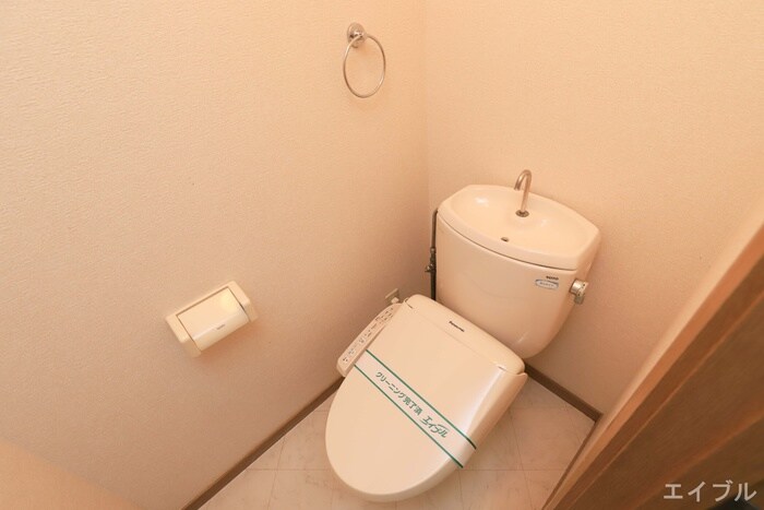 物件内観写真13　(トイレ)